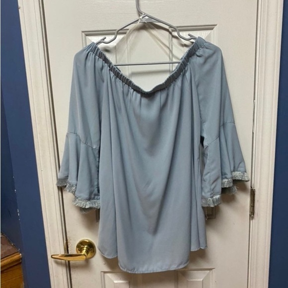 TCEC Ciara Fringe Off Shoulder Blouse bell sleeve light blue gray casual top L - Picture 3 of 8